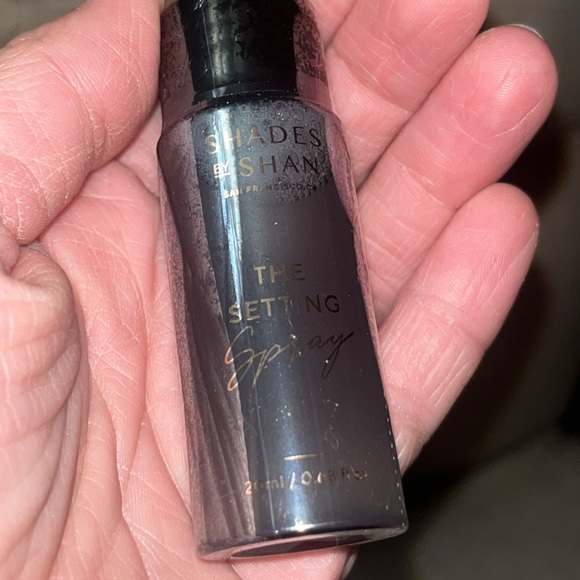 Shades by Shan The Setting Spray. - Picture 3 of 6